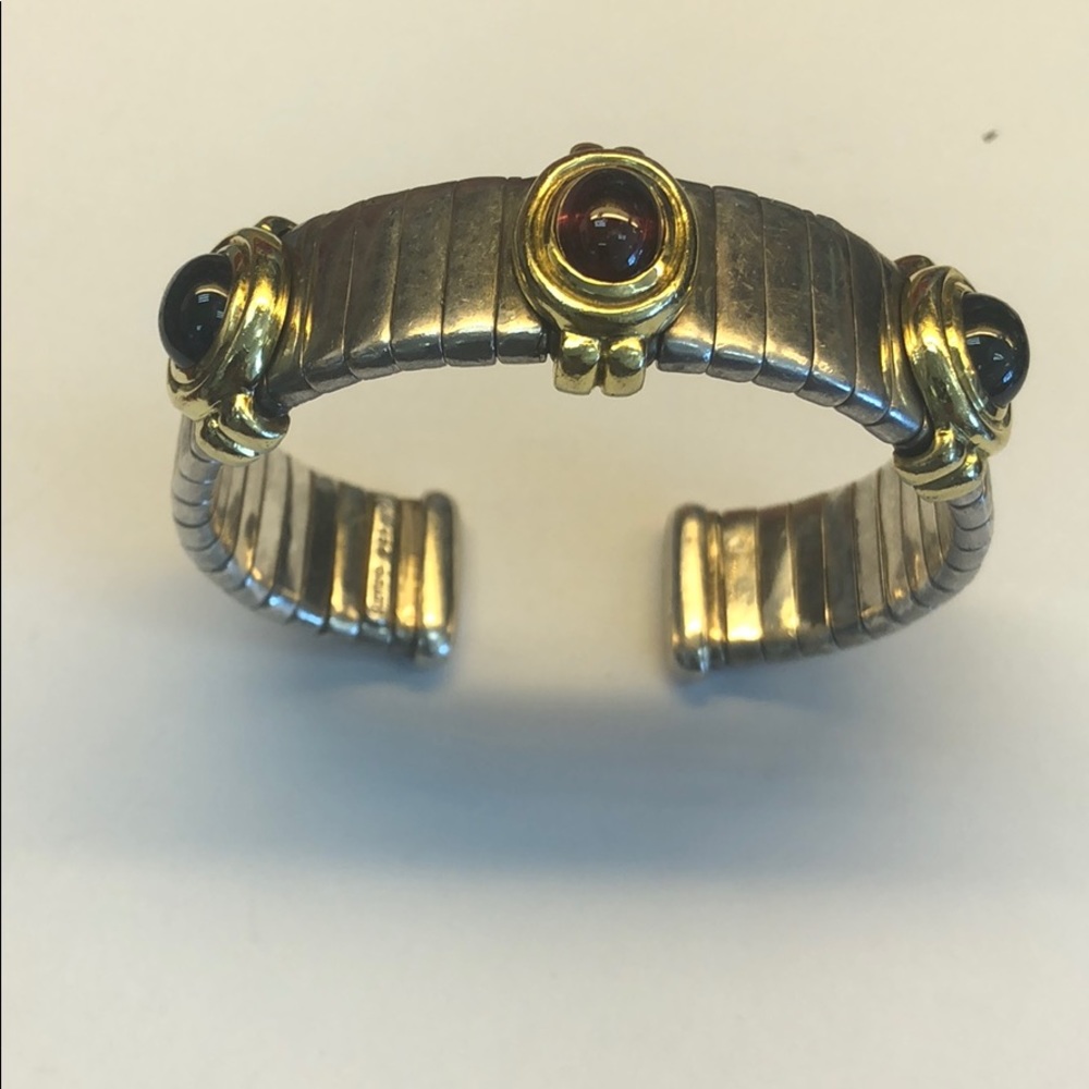 Cuff bangle bracelet